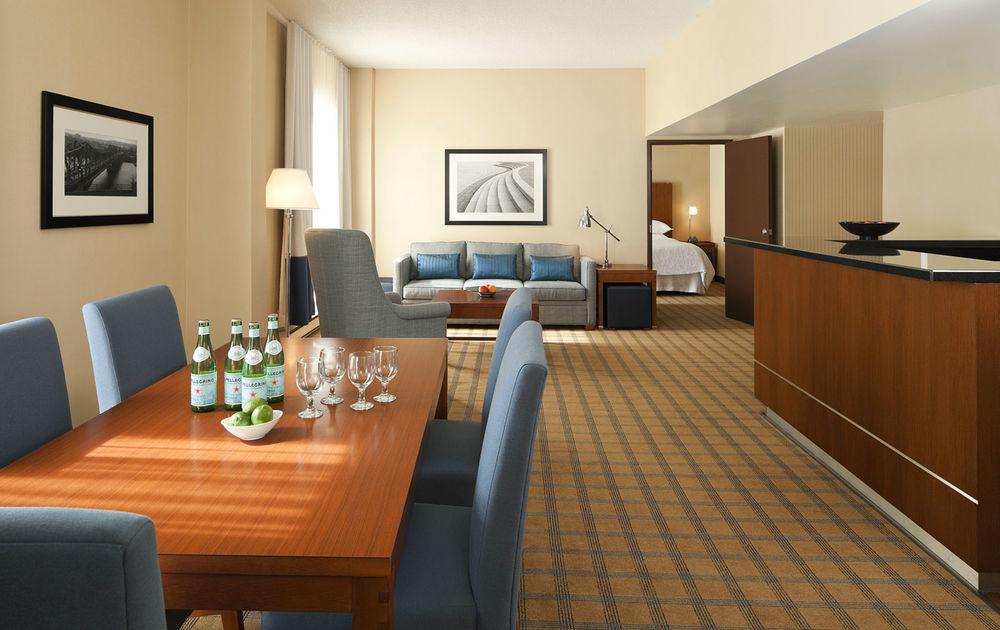 Four Points By Sheraton Hotel & Conference Centre Gatineau-Ottawa Exterior foto